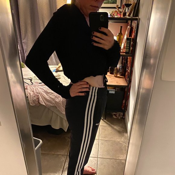 Free People Black Lace Up Long Sleeved Crop Top - Picture 7 of 7